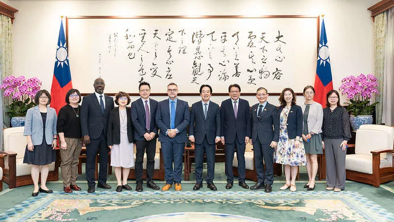 接見世界物理治療聯盟與臺灣物理治療學會　總統盼科技創新結合專業需求　提供民眾完善的健康照護