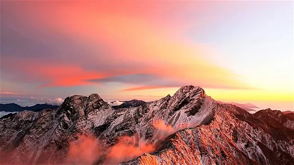 The grandeur of Yushan is a sight not to be missed.