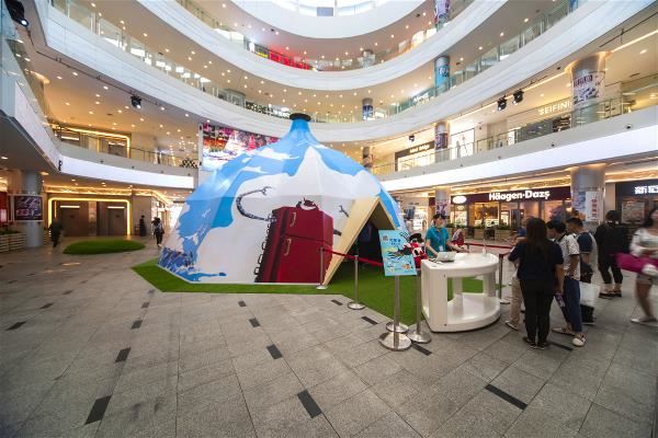 以一頂圓帳在各地巡迴的移動故事屋，5G技術為表演加分不少。（移動故事屋提供）